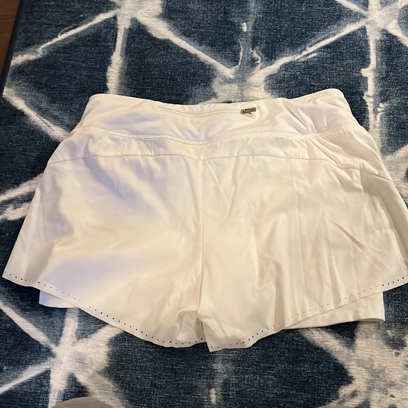 Athleta running shorts - Picture 6 of 6